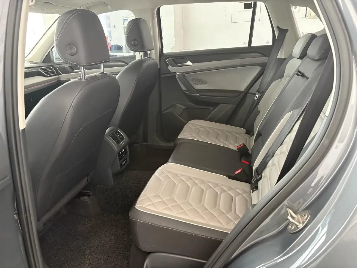 2023 Volkswagen Tayron 1.5T 160HP L4 7DCT,autocango,china used car exporter,china ev exporter,chinese used car exporter,chinese used ev exporter