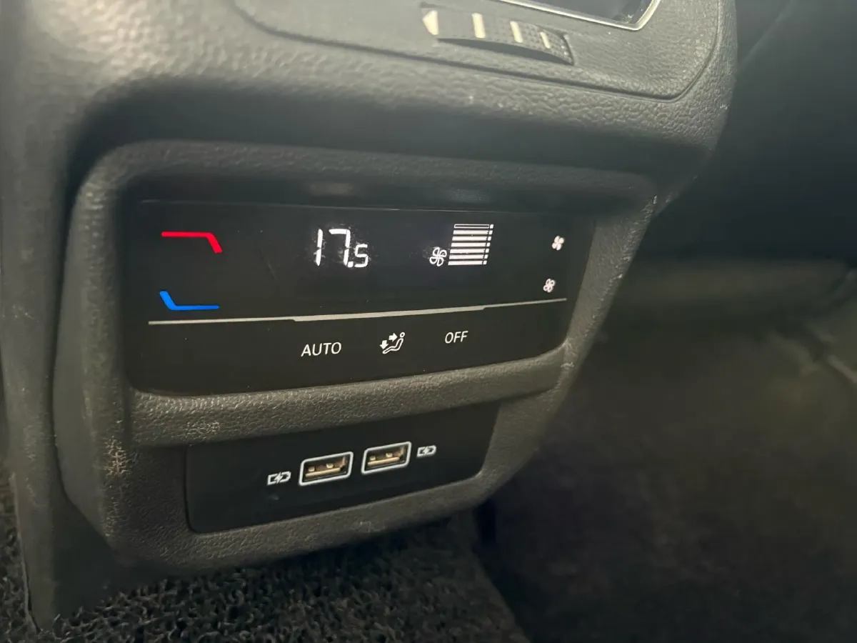 2023 Volkswagen Tayron 1.5T 160HP L4 7DCT,autocango,china used car exporter,china ev exporter,chinese used car exporter,chinese used ev exporter