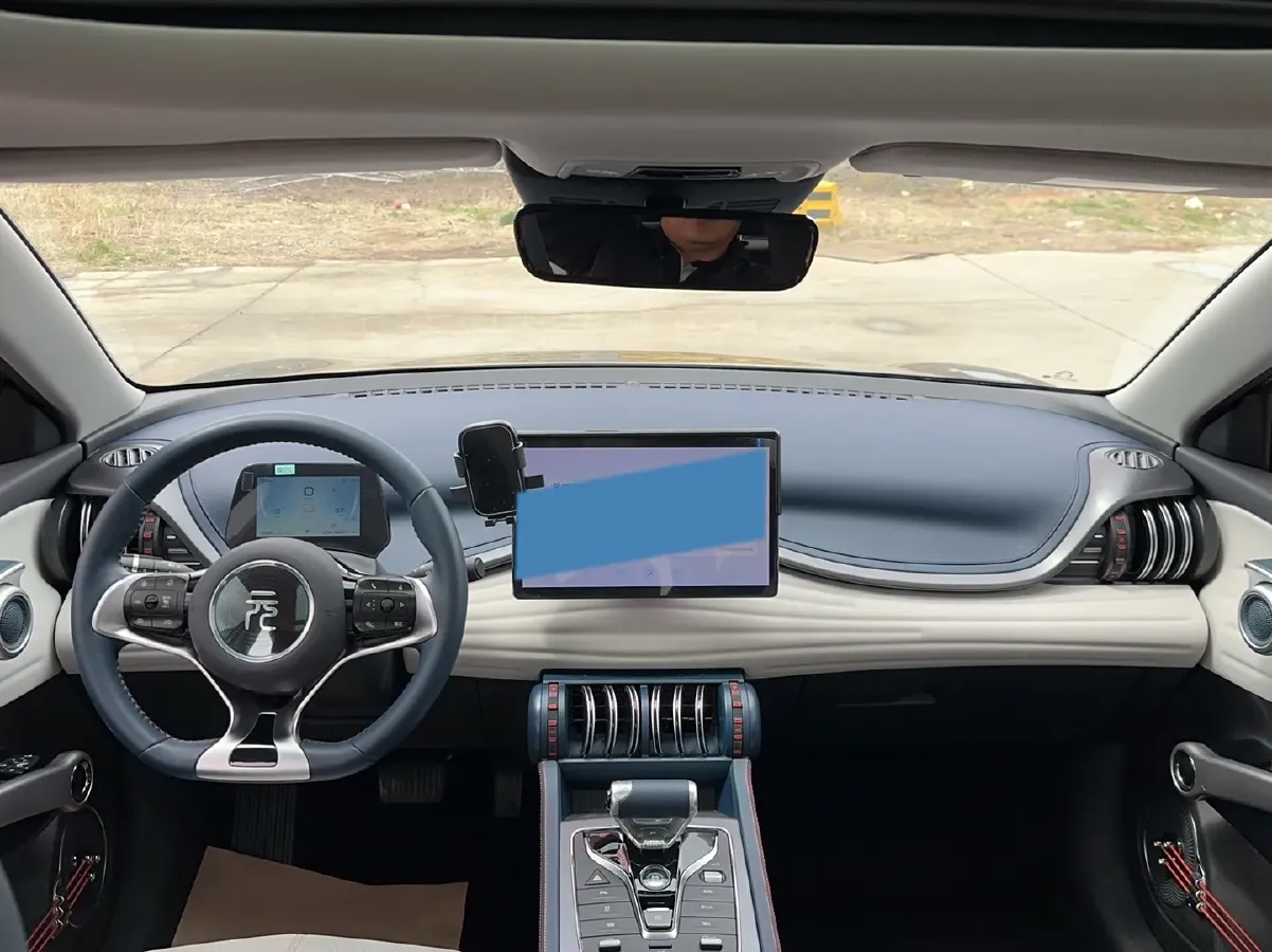 2022 Roewe RX5 MAX 1.5T 181HP L4 6AT,autocango,china used car exporter,china ev exporter,chinese used car exporter,chinese used ev exporter