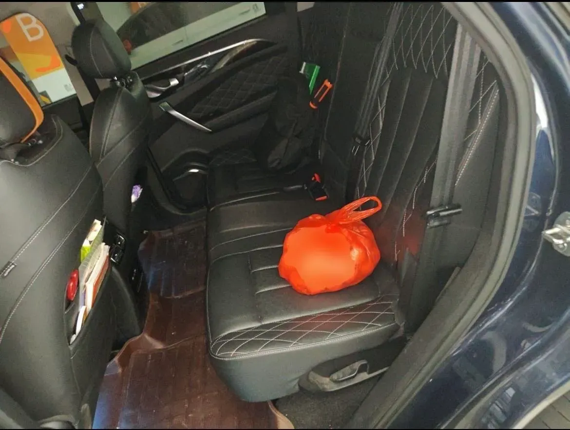 2020 Chery Tiggo 8 1.5T 156HP L4 6DCT,autocango,china used car exporter,china ev exporter,chinese used car exporter,chinese used ev exporter