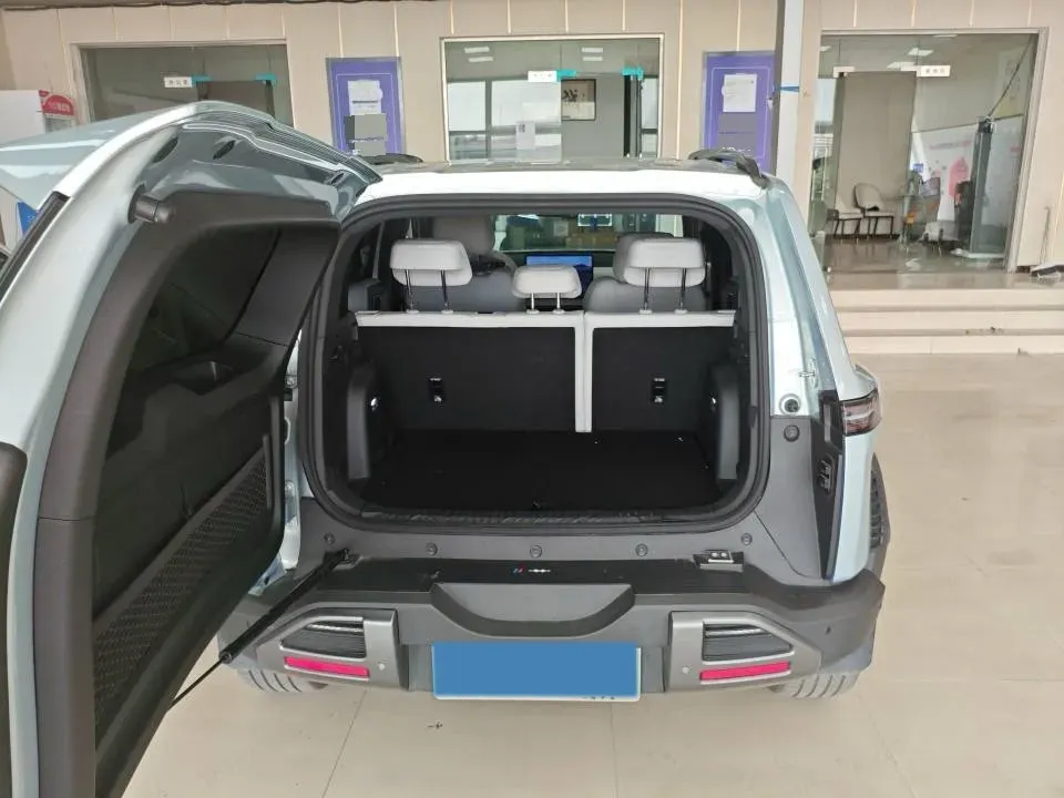 2025 FangChengBao Tai 3 BEV,autocango,china used car exporter,china ev exporter,chinese used car exporter,chinese used ev exporter