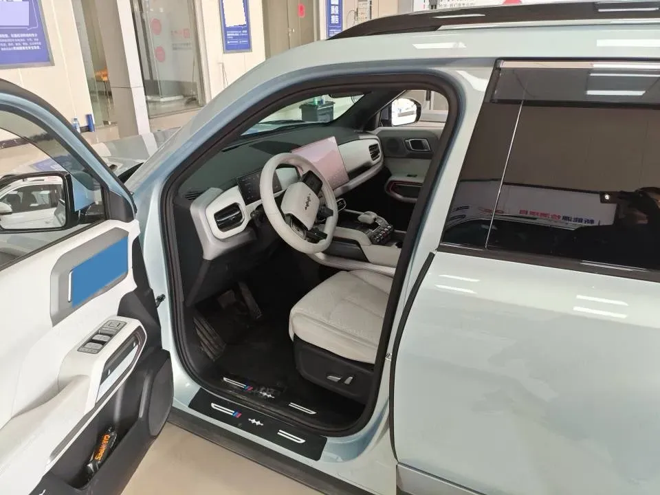 2025 FangChengBao Tai 3 BEV,autocango,china used car exporter,china ev exporter,chinese used car exporter,chinese used ev exporter