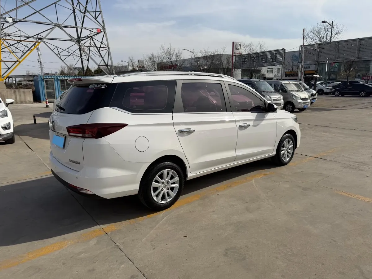 2018 BaoJun 360 1.5L 112HP L4 6MT,autocango,china used car exporter,china ev exporter,chinese used car exporter,chinese used ev exporter