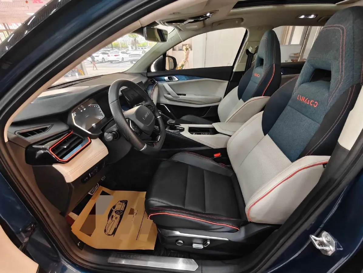 2020 LYNK&CO 06 1.5T 177HP L3 7DCT,autocango,china used car exporter,china ev exporter,chinese used car exporter,chinese used ev exporter