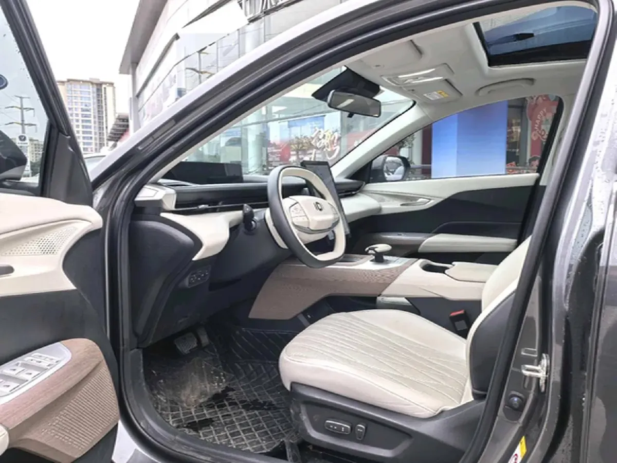 2024 ChangAn QiYuan A05 1.5L 110HP L4 E-CVT PHEV 18.99KWH,autocango,china used car exporter,china ev exporter,chinese used car exporter,chinese used ev exporter