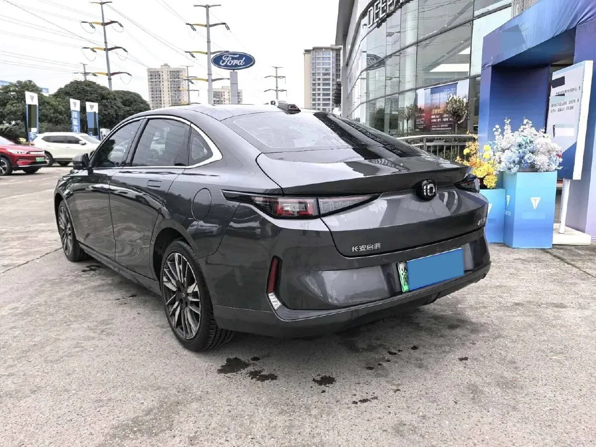 2024 ChangAn QiYuan A05 1.5L 110HP L4 E-CVT PHEV 18.99KWH,autocango,china used car exporter,china ev exporter,chinese used car exporter,chinese used ev exporter