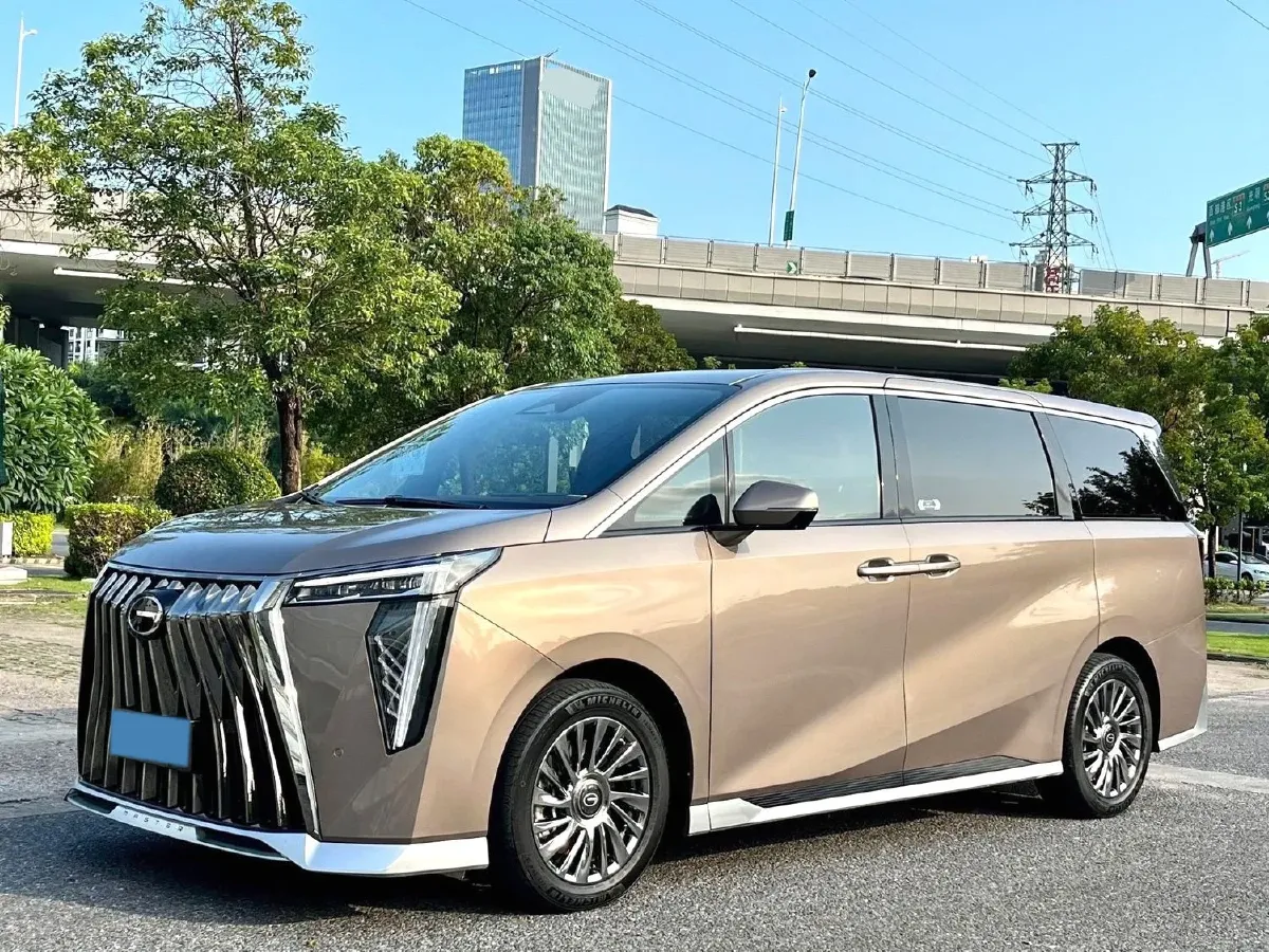 2023 GAC Trumpchi M8 2.0T 190HP L4 E-CVT Hybrid,autocango,china used car exporter,china ev exporter,chinese used car exporter,chinese used ev exporter