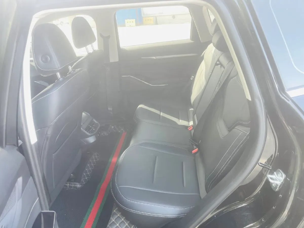 2021 Haval H6 1.5T 169HP L4 7DCT,autocango,china used car exporter,china ev exporter,chinese used car exporter,chinese used ev exporter