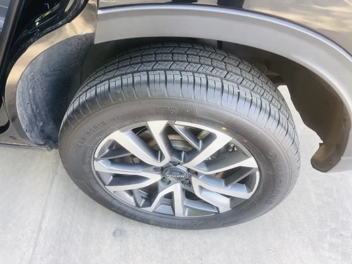 2021 Haval H6 1.5T 169HP L4 7DCT,autocango,china used car exporter,china ev exporter,chinese used car exporter,chinese used ev exporter