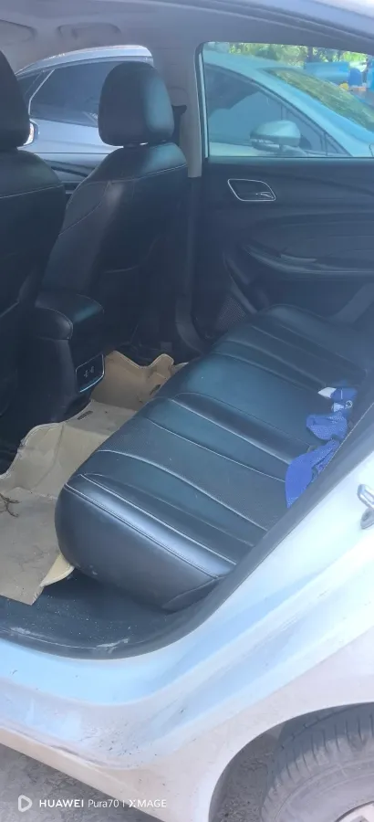 2019 Roewe i5 1.5L 120HP L4 5MT,autocango,china used car exporter,china ev exporter,chinese used car exporter,chinese used ev exporter