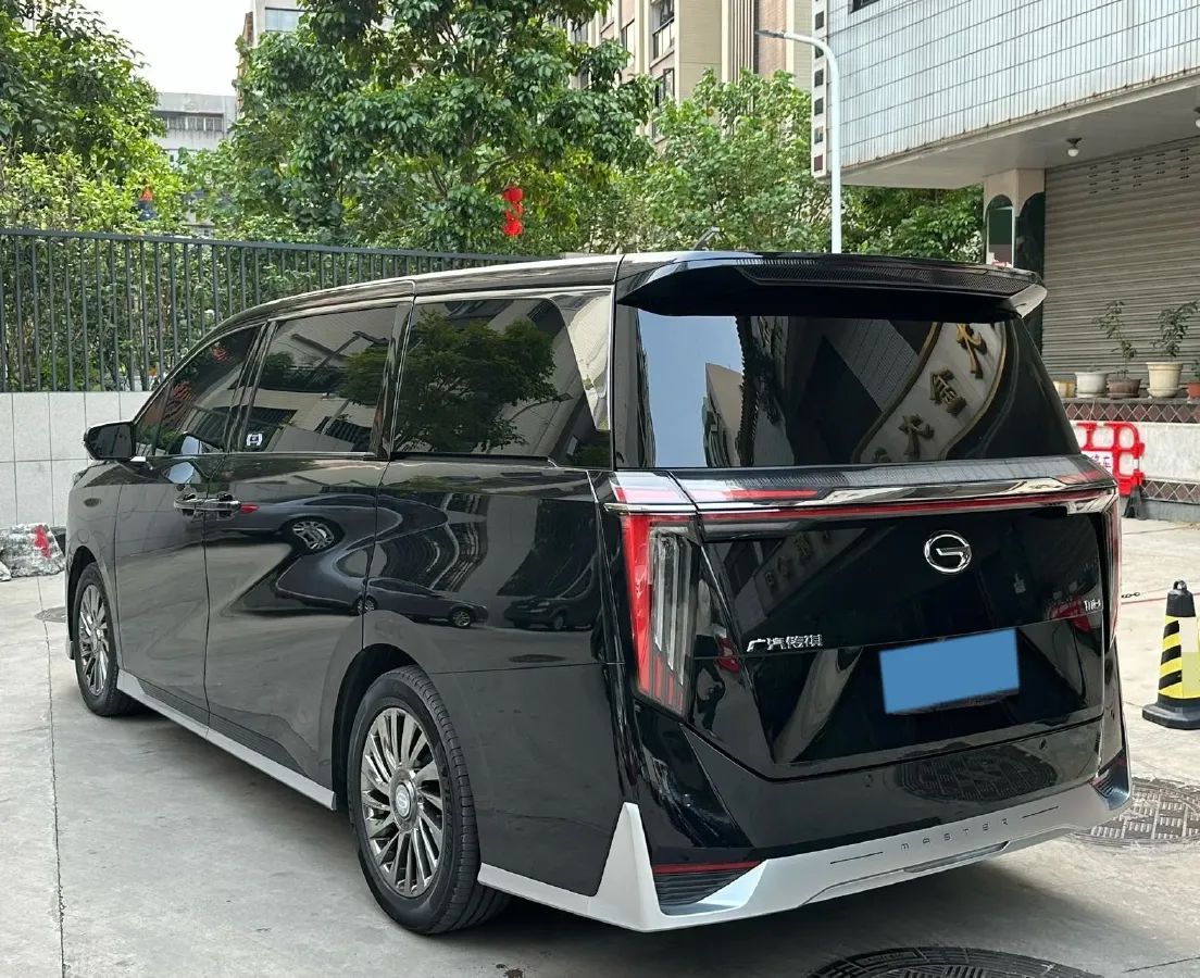 2023 GAC Trumpchi M8 2.0T 252HP L4 8AT,autocango,china used car exporter,china ev exporter,chinese used car exporter,chinese used ev exporter