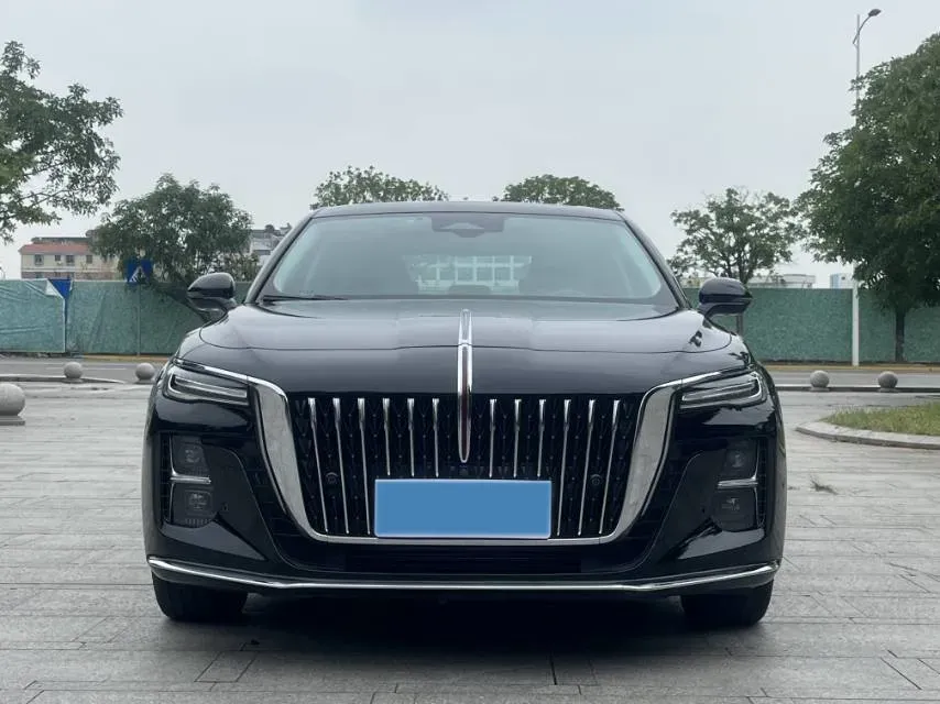 2024 HongQi H5 2.0T 224HP L4 8AT,autocango,china used car exporter,china ev exporter,chinese used car exporter,chinese used ev exporter