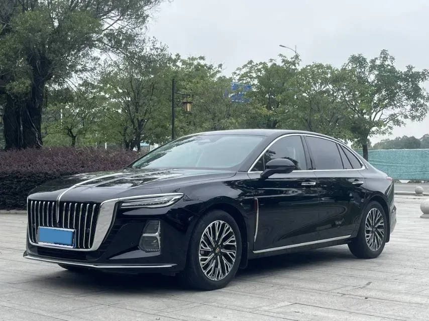 2024 HongQi H5 2.0T 224HP L4 8AT,autocango,china used car exporter,china ev exporter,chinese used car exporter,chinese used ev exporter