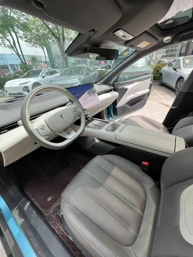 2024 Deepal L07 1.5L 98HP L4 REEV 28.39KWH,autocango,china used car exporter,china ev exporter,chinese used car exporter,chinese used ev exporter