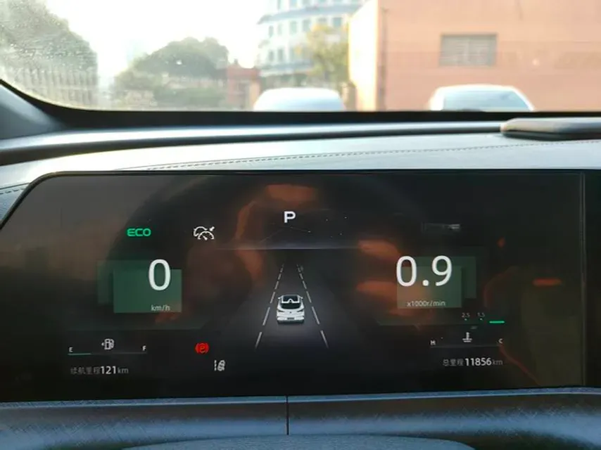 2022 ChangAn UNI-T 2.0T 233HP L4 8AT,autocango,china used car exporter,china ev exporter,chinese used car exporter,chinese used ev exporter