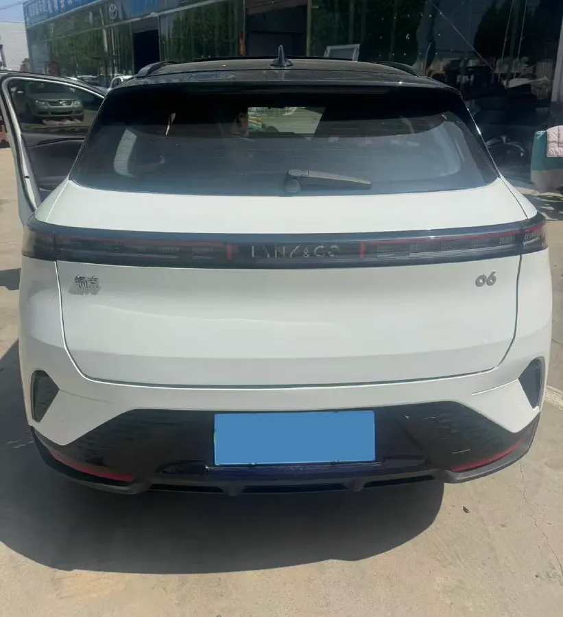 2025 LYNK&CO 06 1.5T 181HP L4 7DCT,autocango,china used car exporter,china ev exporter,chinese used car exporter,chinese used ev exporter