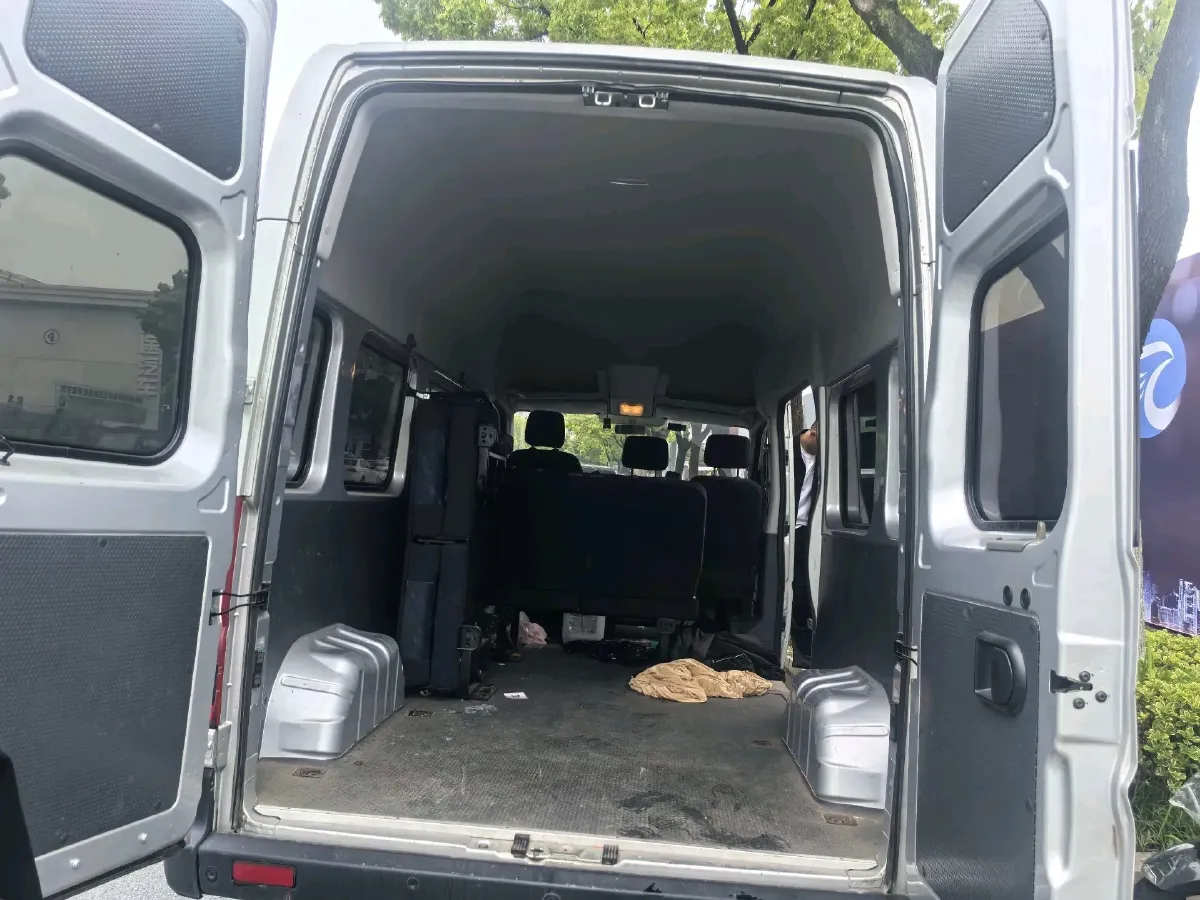 2023 Dongfeng RuiQi 7 2.0T 228HP L4 6MT,autocango,china used car exporter,china ev exporter,chinese used car exporter,chinese used ev exporter