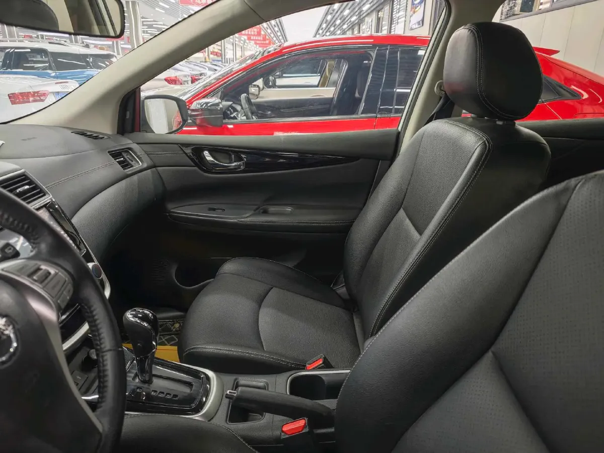 2021 Nissan Tiida 1.6L 122HP L4 CVT,autocango,china used car exporter,china ev exporter,chinese used car exporter,chinese used ev exporter