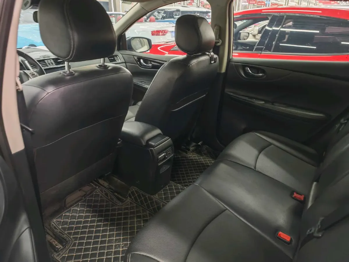 2021 Nissan Tiida 1.6L 122HP L4 CVT,autocango,china used car exporter,china ev exporter,chinese used car exporter,chinese used ev exporter