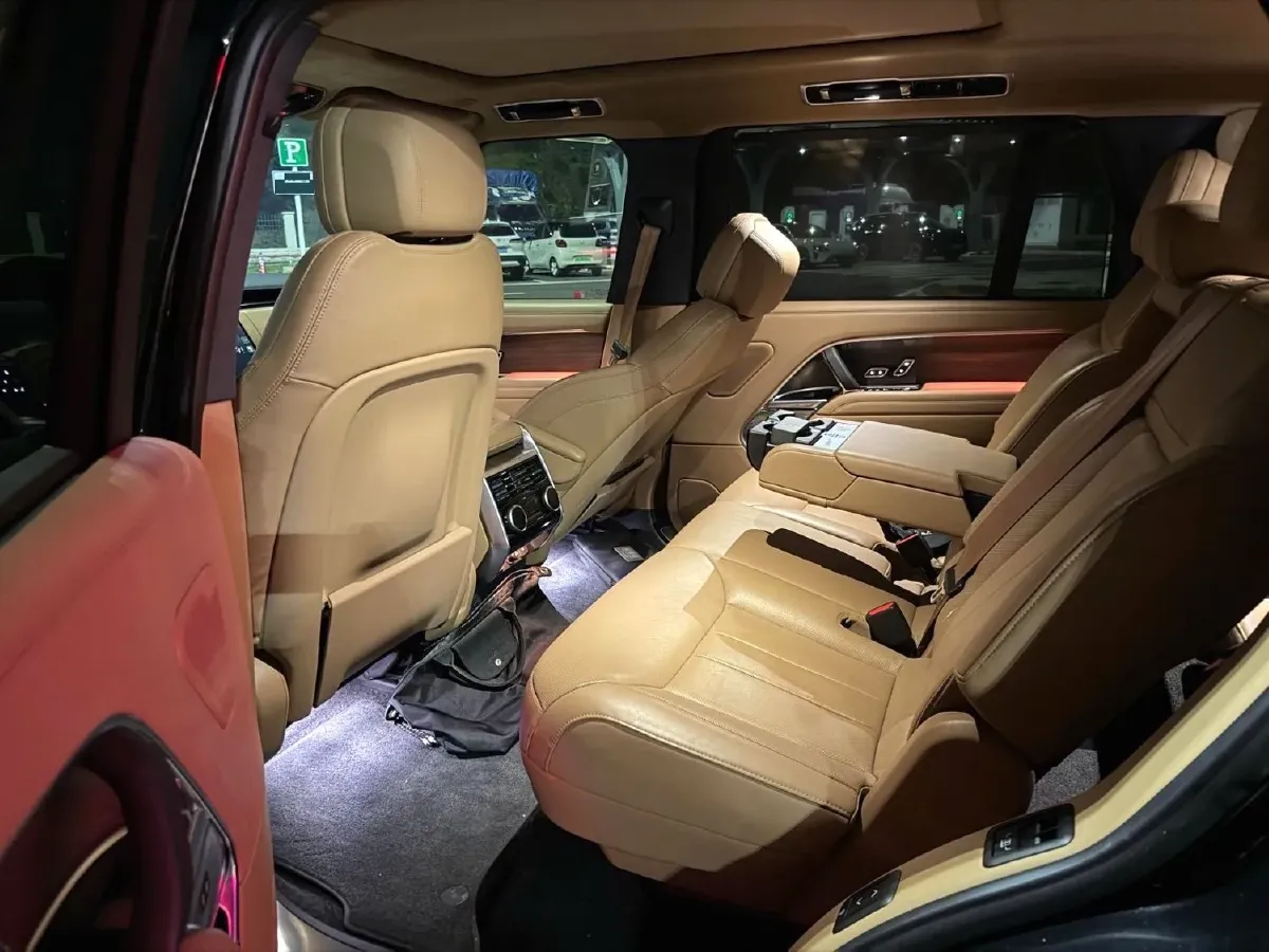 2023 Land Rover Range Rover 3.0T 400HP L6 8AT,autocango,china used car exporter,china ev exporter,chinese used car exporter,chinese used ev exporter