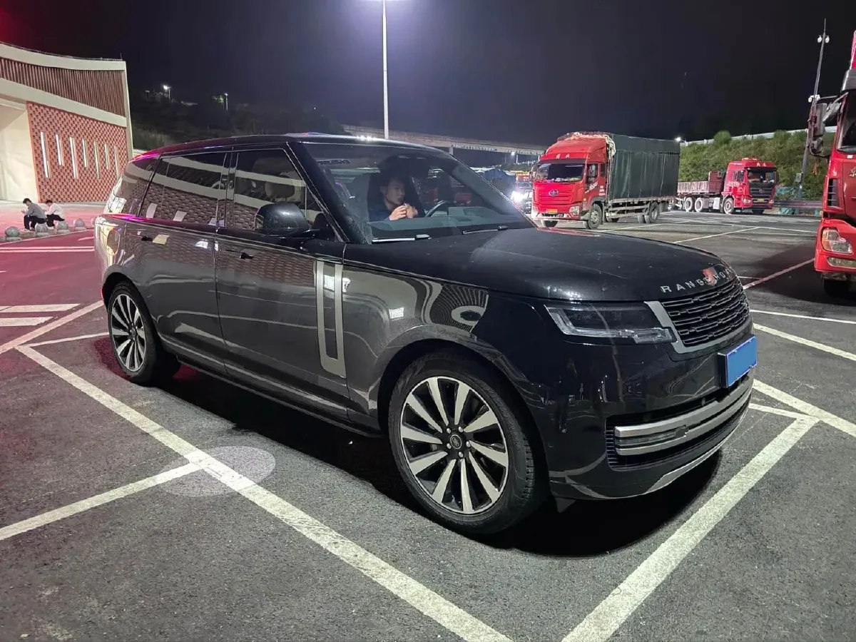 2023 Land Rover Range Rover 3.0T 400HP L6 8AT,autocango,china used car exporter,china ev exporter,chinese used car exporter,chinese used ev exporter