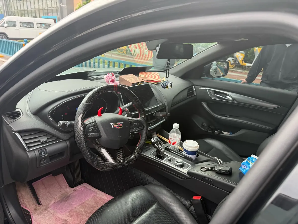 2022 Cadillac CT5 2.0T 237HP L4 10AT,autocango,china used car exporter,china ev exporter,chinese used car exporter,chinese used ev exporter