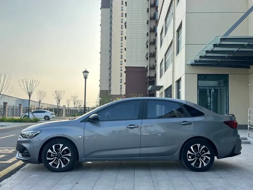 2020 Chevrolet Monza 1.3T 163HP L3 6AT,autocango,china used car exporter,china ev exporter,chinese used car exporter,chinese used ev exporter