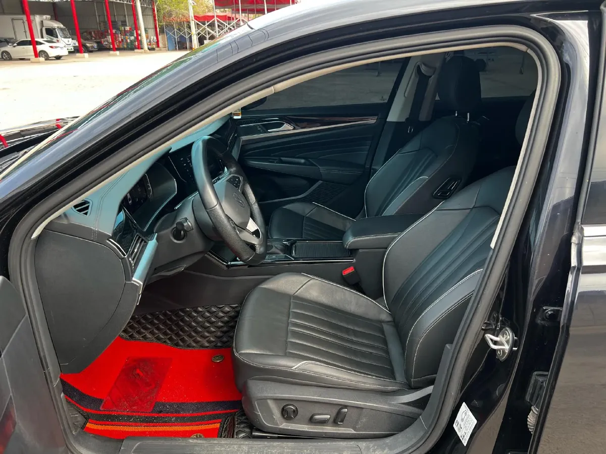 2022 Skoda Kodiak GT 2.0T 186HP L4 7DCT,autocango,china used car exporter,china ev exporter,chinese used car exporter,chinese used ev exporter