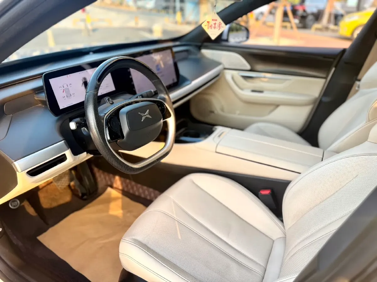 2022 Xpeng P7 BEV 60.2KWH,autocango,china used car exporter,china ev exporter,chinese used car exporter,chinese used ev exporter