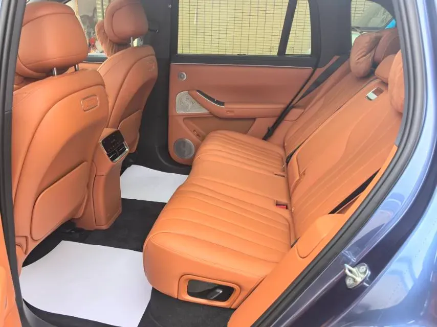 2026 AITO AITO M7 REEV 160HP REEV,autocango,china used car exporter,china ev exporter,chinese used car exporter,chinese used ev exporter