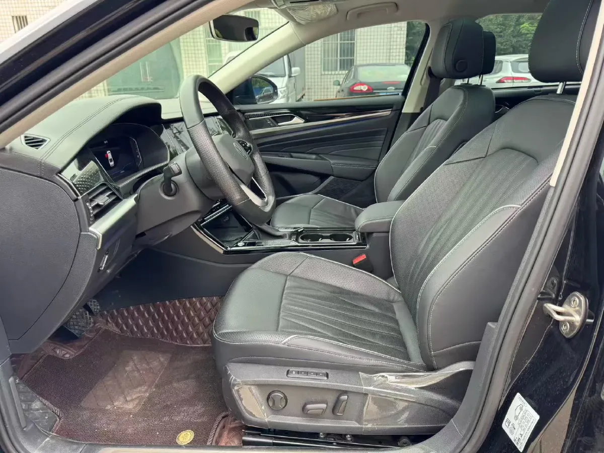 2022 Xpeng P7 BEV 60.2KWH,autocango,china used car exporter,china ev exporter,chinese used car exporter,chinese used ev exporter