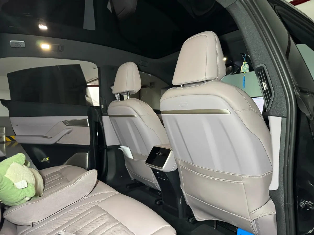 2024 ONVO L60 BEV 60KWH,autocango,china used car exporter,china ev exporter,chinese used car exporter,chinese used ev exporter