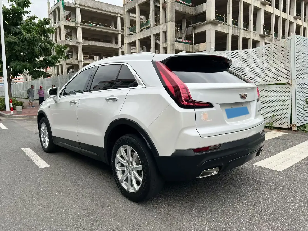 2021 Cadillac XT4 2.0T 237HP L4 9AT,autocango,china used car exporter,china ev exporter,chinese used car exporter,chinese used ev exporter