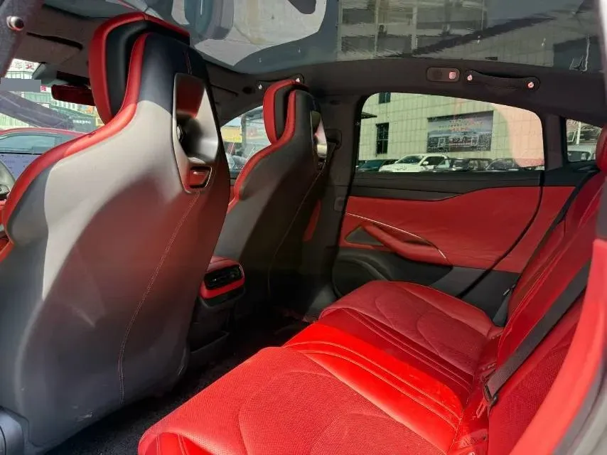 2024 MI SU7 BEV 73.6KWH,autocango,china used car exporter,china ev exporter,chinese used car exporter,chinese used ev exporter