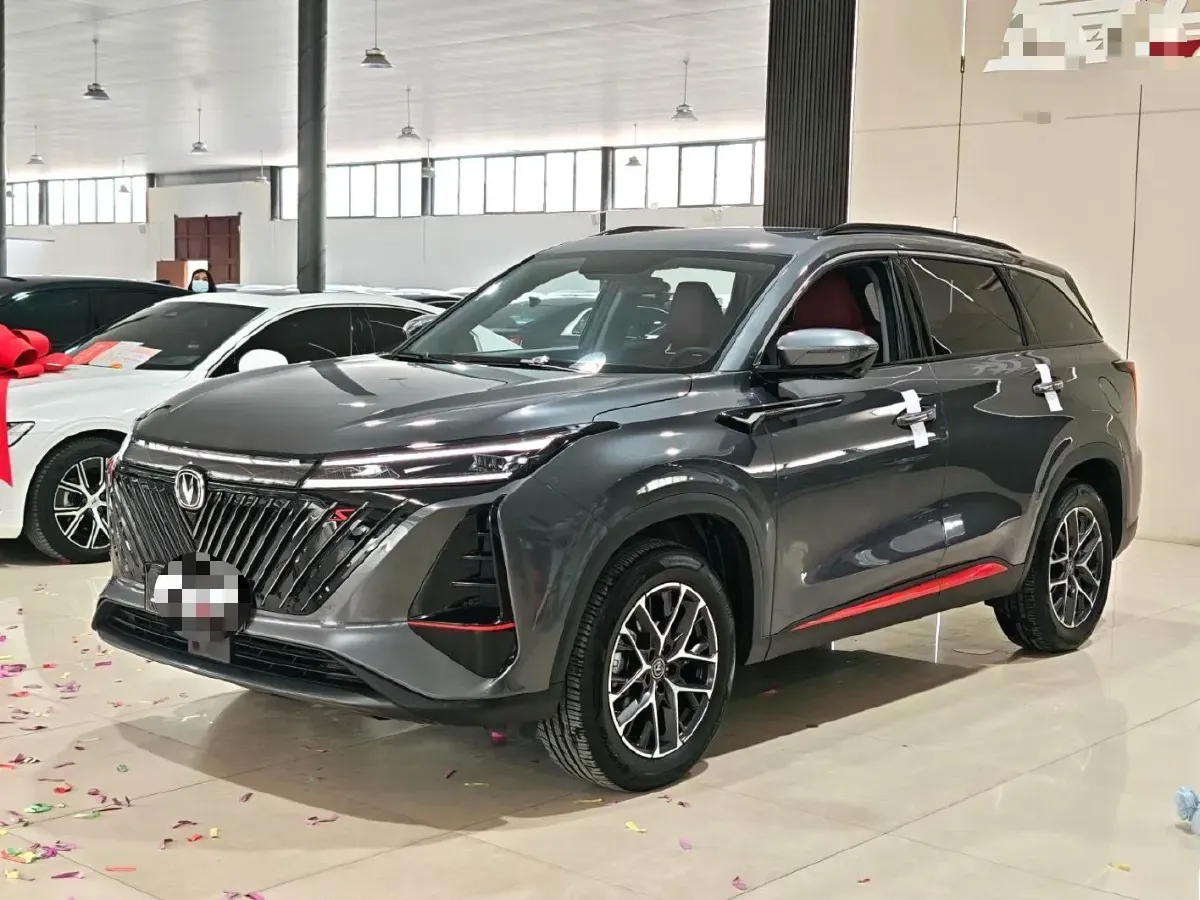 2022 ChangAn CS75 Plus 1.5T 188HP L4 8AT,autocango,china used car exporter,china ev exporter,chinese used car exporter,chinese used ev exporter