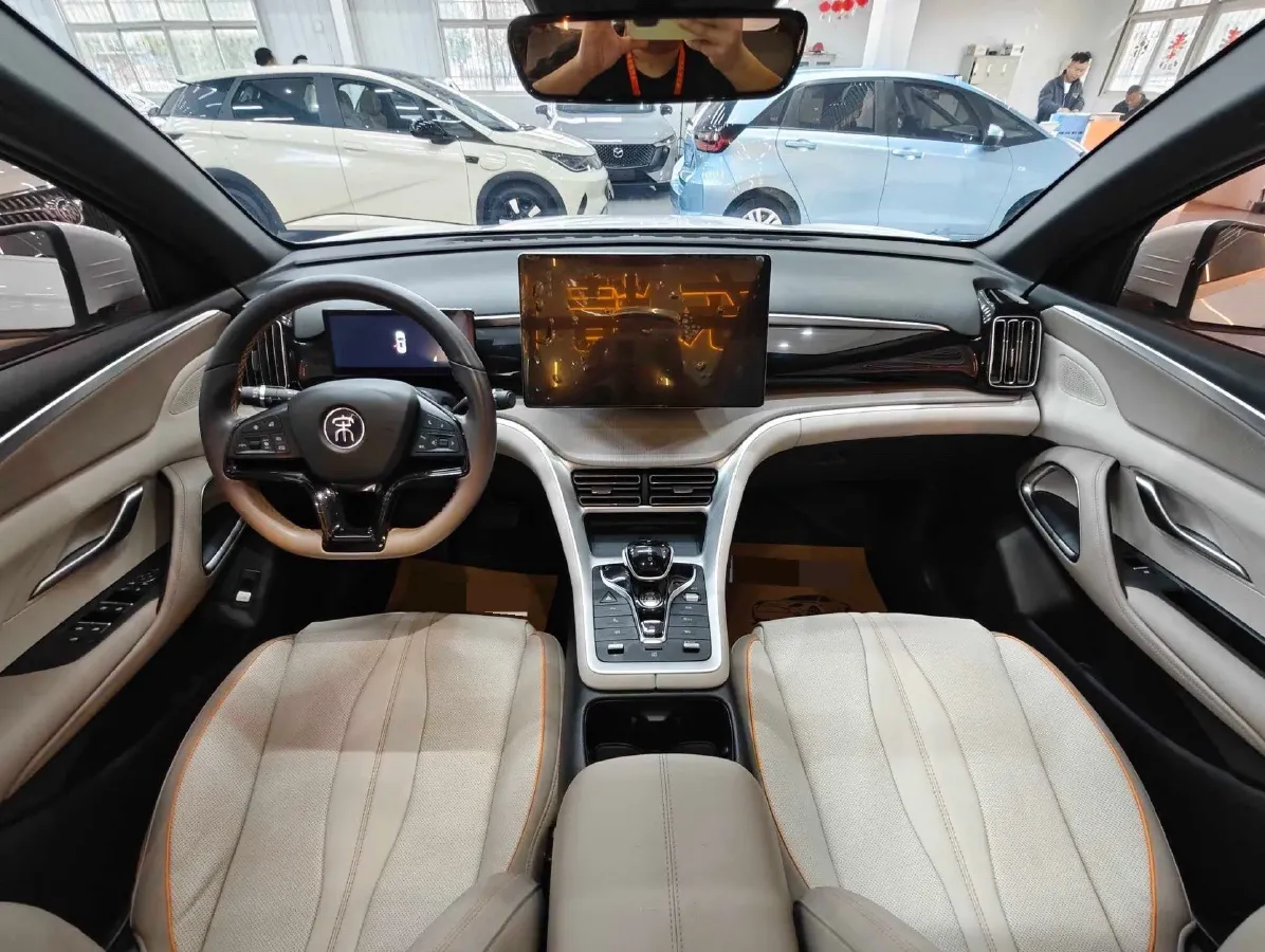 2024 BYD Song Pro 1.5L 110HP L4 E-CVT PHEV 18.3KWH,autocango,china used car exporter,china ev exporter,chinese used car exporter,chinese used ev exporter