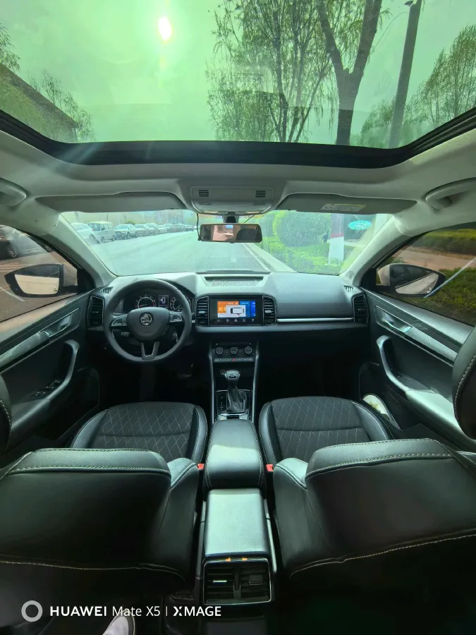 2019 Skoda Karoq 1.4T 150HP L4 7DCT,autocango,china used car exporter,china ev exporter,chinese used car exporter,chinese used ev exporter