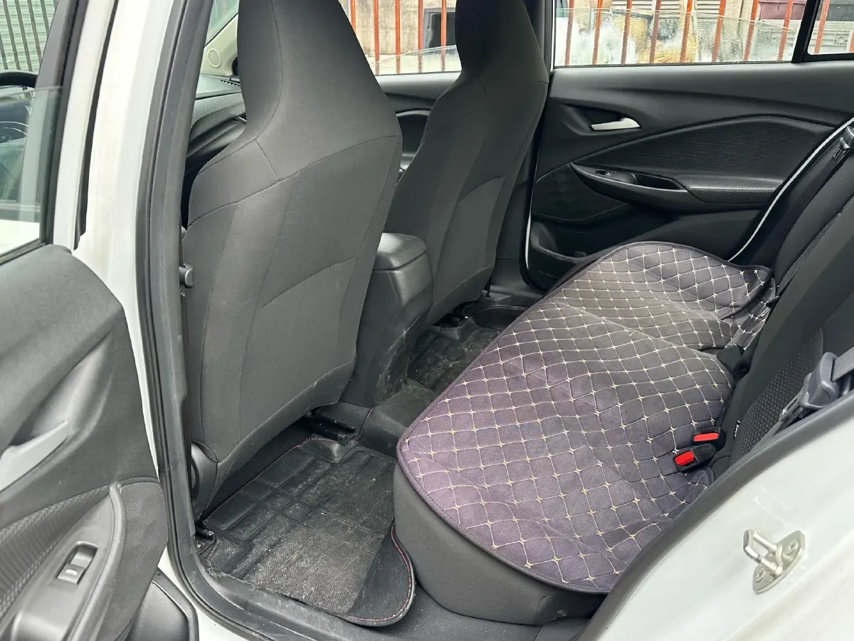 2020 Chevrolet Cavalier 1.0T 125HP L3 6AT,autocango,china used car exporter,china ev exporter,chinese used car exporter,chinese used ev exporter