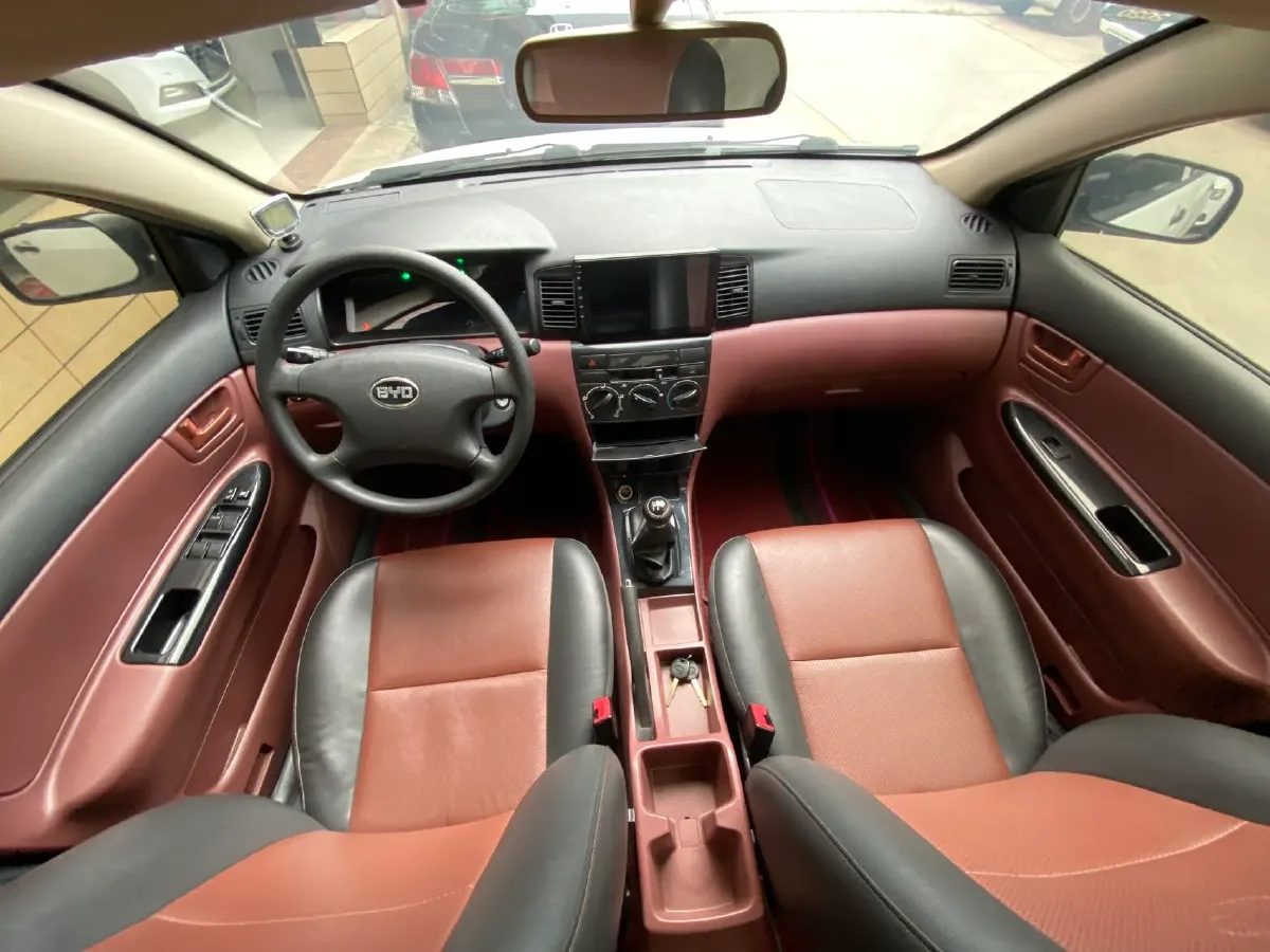 2016 BYD F3 1.5L 109HP L4 5MT,autocango,china used car exporter,china ev exporter,chinese used car exporter,chinese used ev exporter