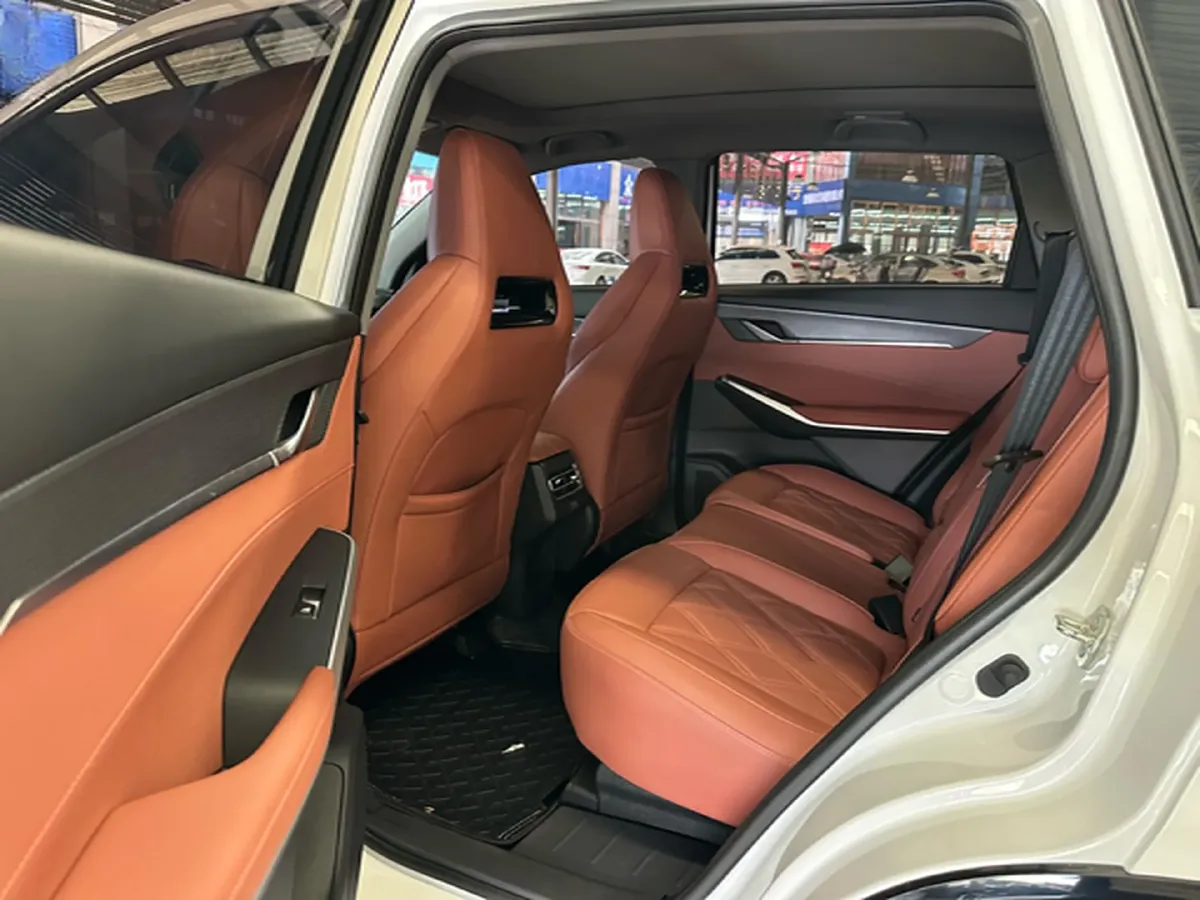 2024 ChangAn CS75 Plus 1.5T 188HP L4 8AT,autocango,china used car exporter,china ev exporter,chinese used car exporter,chinese used ev exporter