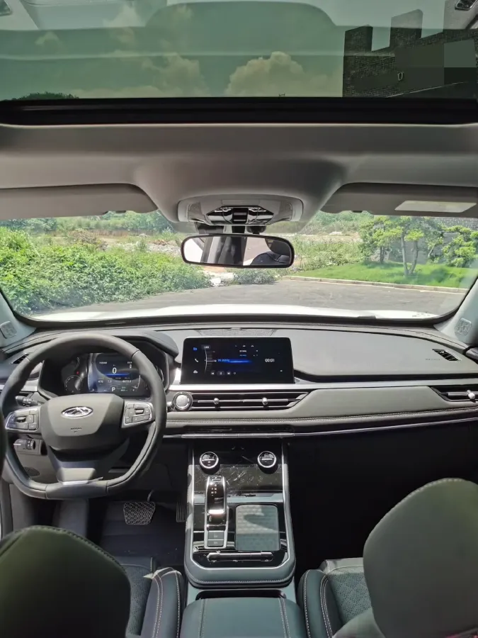 2025 Chery Tiggo 8 1.5T 156HP L4 6DCT,autocango,china used car exporter,china ev exporter,chinese used car exporter,chinese used ev exporter