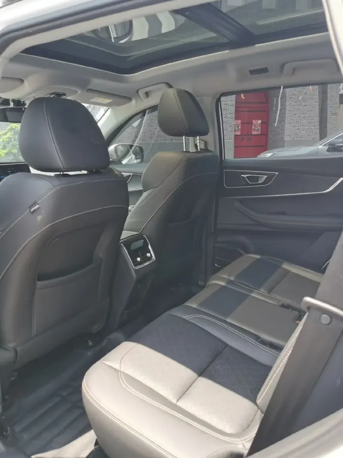 2025 Chery Tiggo 8 1.5T 156HP L4 6DCT,autocango,china used car exporter,china ev exporter,chinese used car exporter,chinese used ev exporter