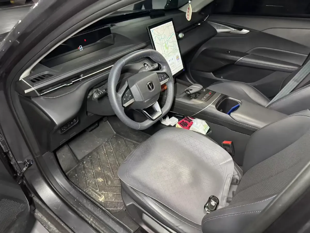 2024 ChangAn Eado 1.5T 170HP L4 7DCT,autocango,china used car exporter,china ev exporter,chinese used car exporter,chinese used ev exporter