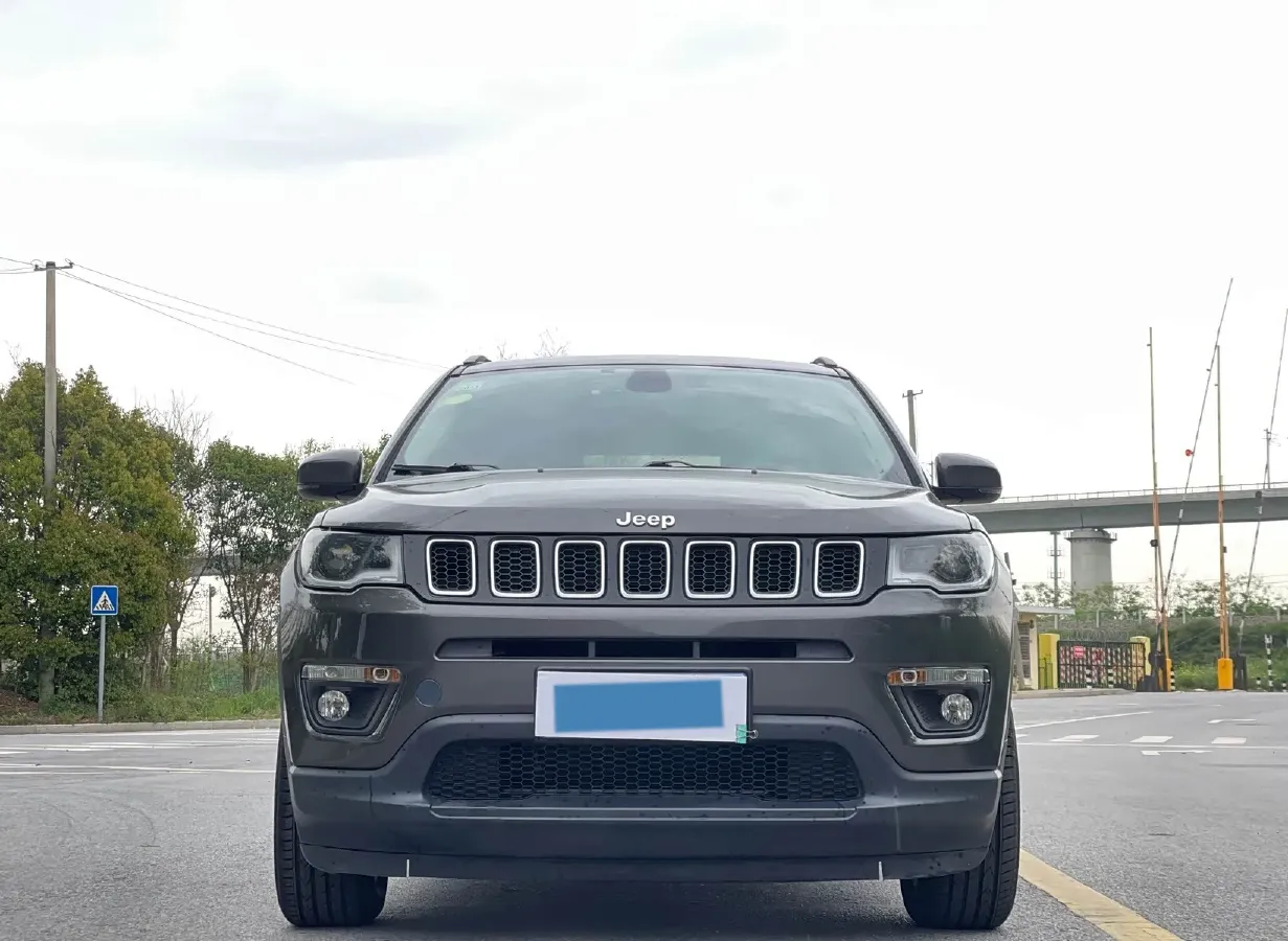 2020 Jeep Compass 1.3T 173HP L4 7DCT,autocango,china used car exporter,china ev exporter,chinese used car exporter,chinese used ev exporter