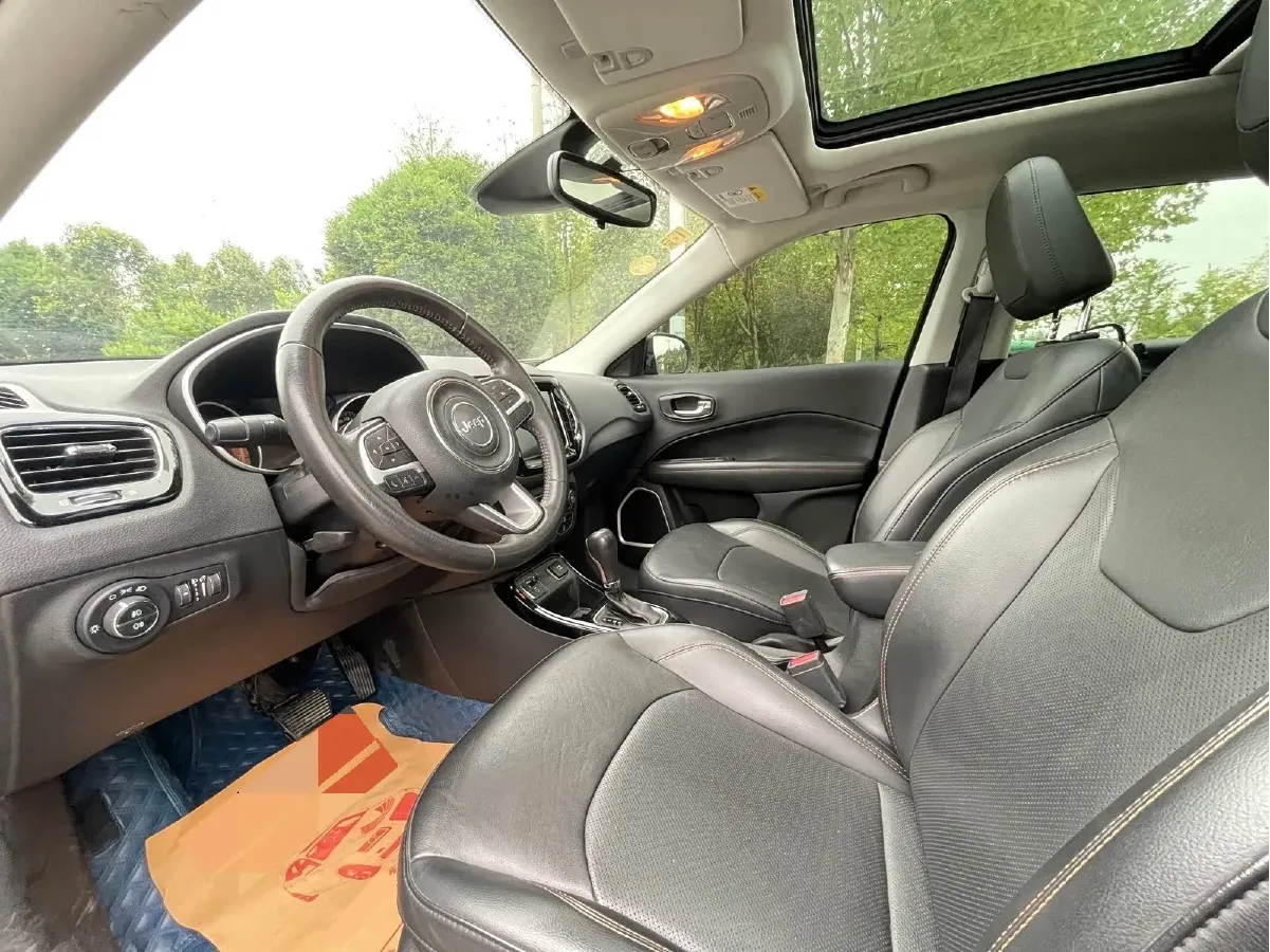 2020 Jeep Compass 1.3T 173HP L4 7DCT,autocango,china used car exporter,china ev exporter,chinese used car exporter,chinese used ev exporter