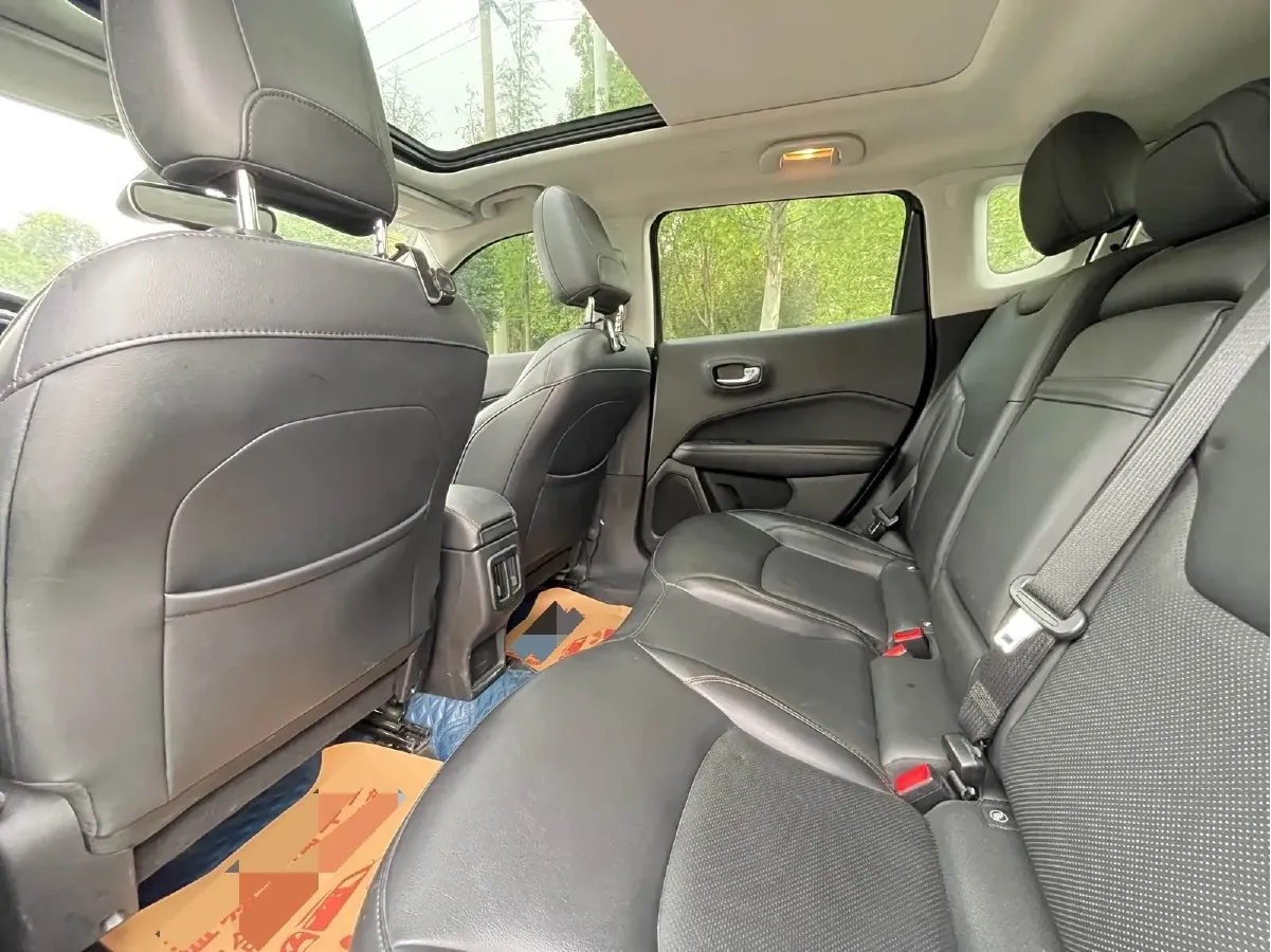 2020 Jeep Compass 1.3T 173HP L4 7DCT,autocango,china used car exporter,china ev exporter,chinese used car exporter,chinese used ev exporter