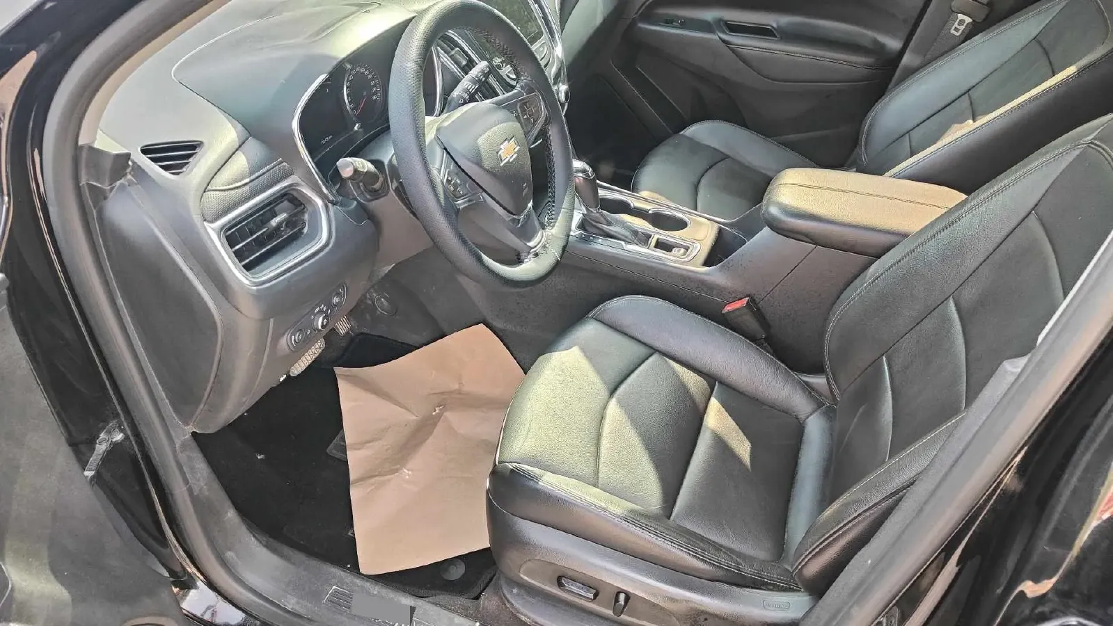 2018 Chevrolet Equinox 2.0T 260HP L4 9AT,autocango,china used car exporter,china ev exporter,chinese used car exporter,chinese used ev exporter