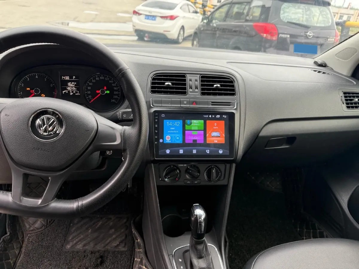 2016 Volkswagen Polo 1.4L 90HP L4 6AT,autocango,china used car exporter,china ev exporter,chinese used car exporter,chinese used ev exporter