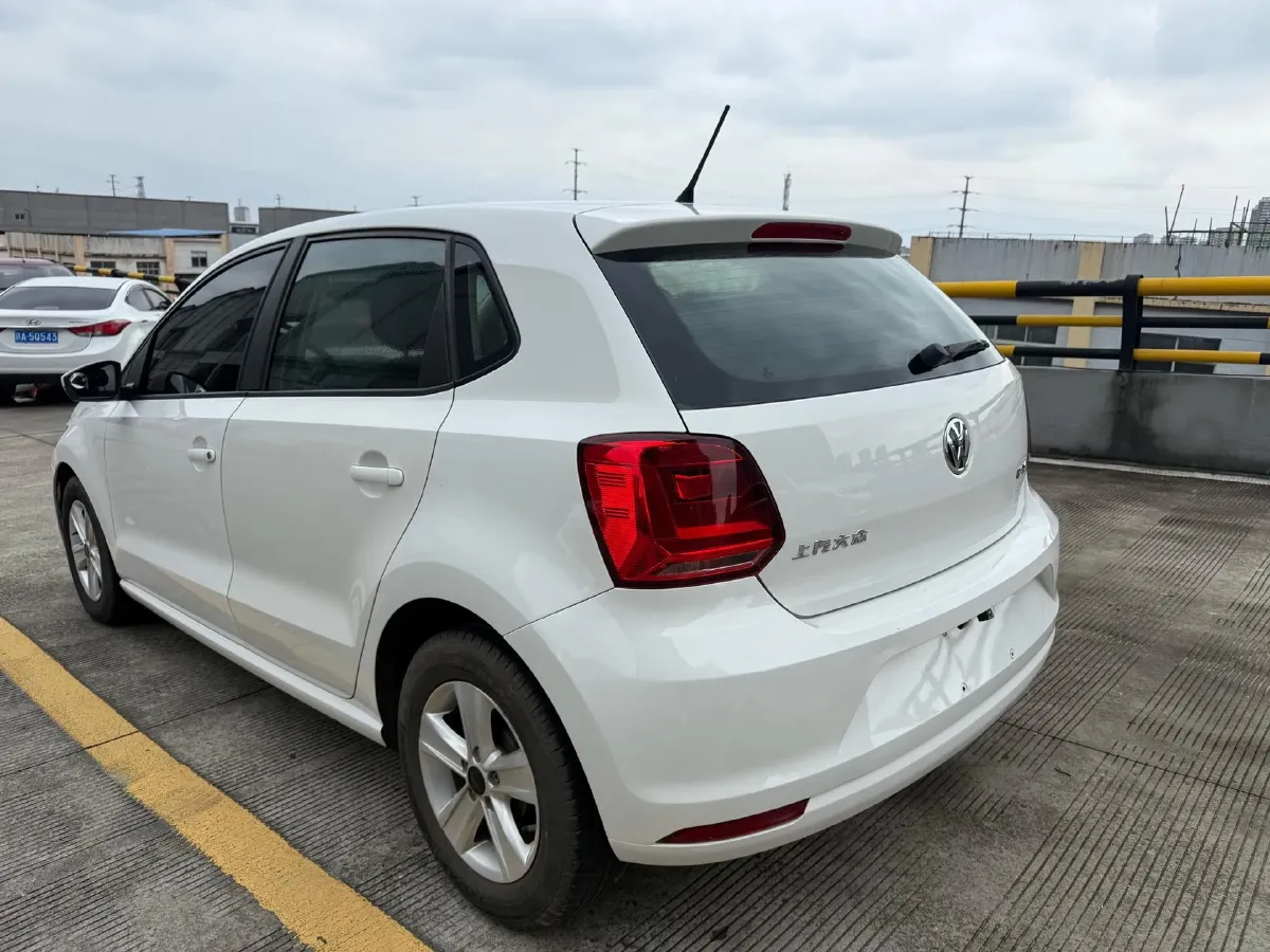 2016 Volkswagen Polo 1.4L 90HP L4 6AT,autocango,china used car exporter,china ev exporter,chinese used car exporter,chinese used ev exporter