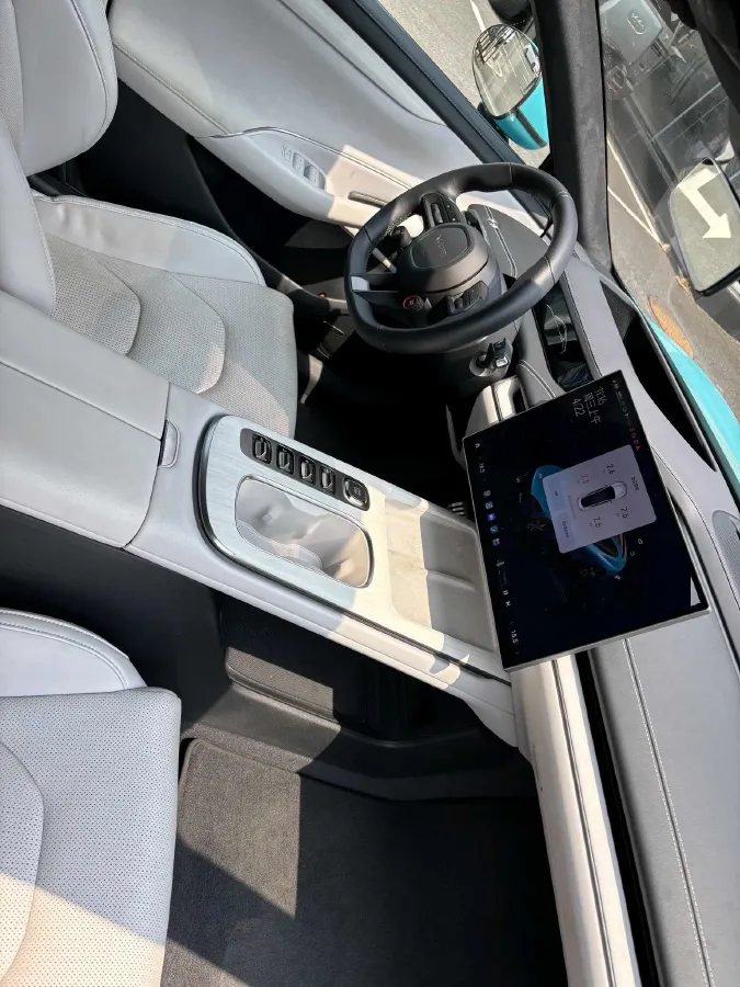 2024 MI SU7 BEV 101KWH,autocango,china used car exporter,china ev exporter,chinese used car exporter,chinese used ev exporter